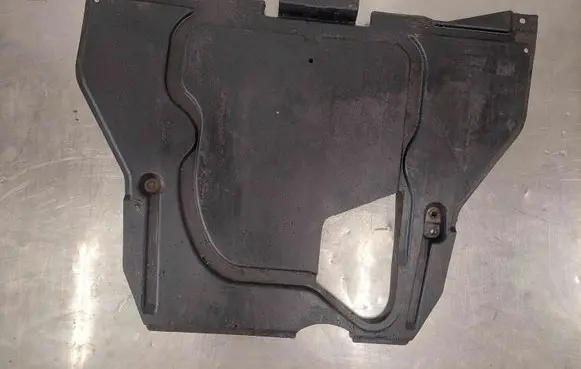 Audi A6 S6 C5 4B Engine splash shield/under tray 4B0863822F