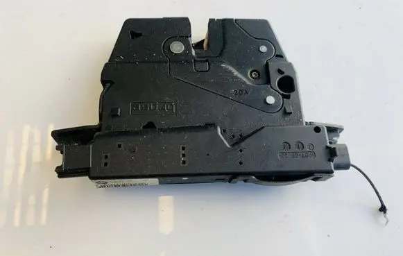BMW 5 F10 F11 Tailgate/trunk/boot lock/catch/latch 918064103