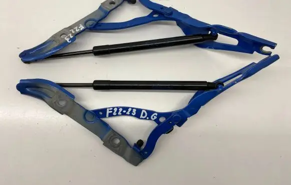 BMW 2 F22 F23 Tailgate/trunk/boot hinge 730455704 730455804