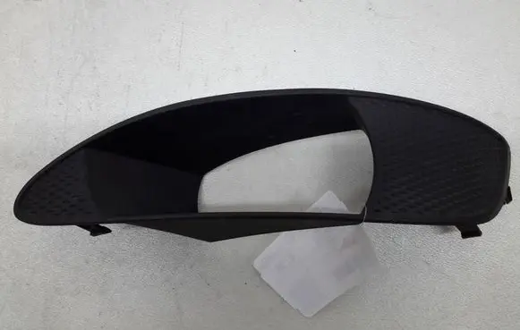 Toyota Corolla E120 E130 Front bumper lower grill 5212802030