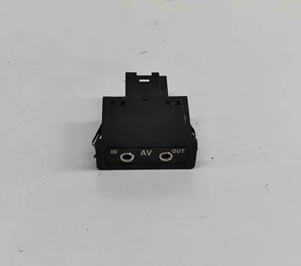 BMW 7 E38 AUX in-socket connector 8368346