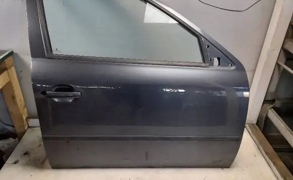 Skoda Octavia Mk1 (1U) Front door