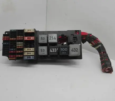 Volkswagen Phaeton Relay mounting block 3D0937499B