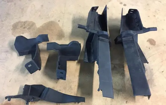 Honda CR-V Radiator trim 