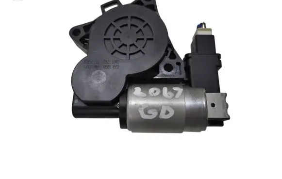 Mazda 3 I Rear door window regulator motor GJ6A5958X CM011760 TD775807