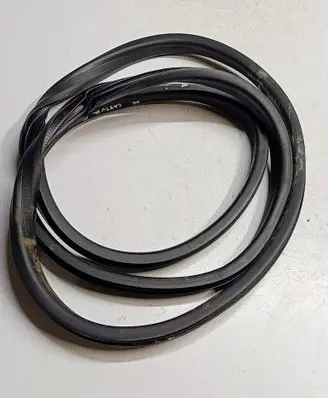 Renault Captur Front door rubber seal 3151484894