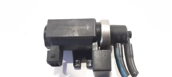 BMW 5 E60 E61 Turbo solenoid valve 72279600