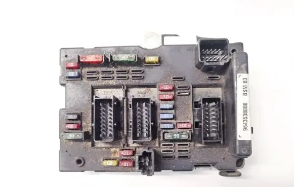 Peugeot 307 Comfort/convenience module 9643538080