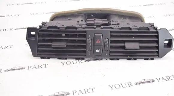 BMW 5 E60 E61 Dash center air vent grill 6910734