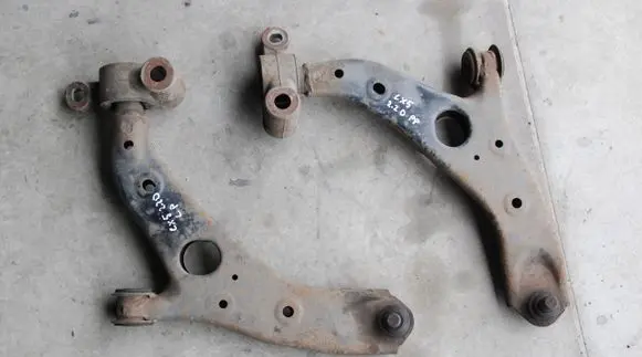 Mazda CX-5 Front lower control arm/wishbone 150KM KD46A