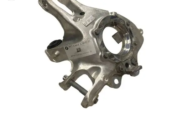 BMW M4 F82 F83 Rear wheel hub spindle/knuckle 2284882
