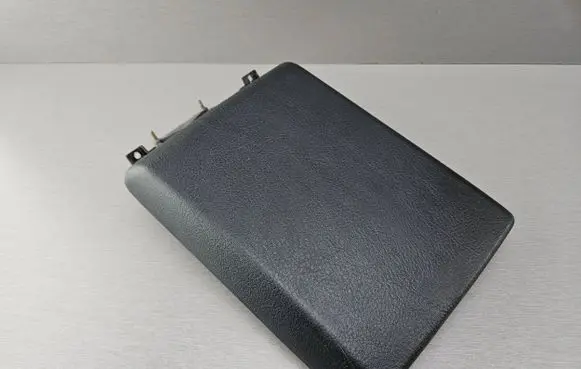 BMW 5 E39 Armrest 7140706 51167140706 8196940