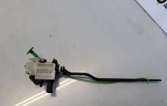 BMW 5 F10 F11 Fuel cap flap release cable 406204