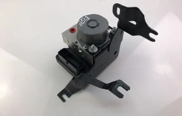 Renault Captur ABS Pump 476605492R