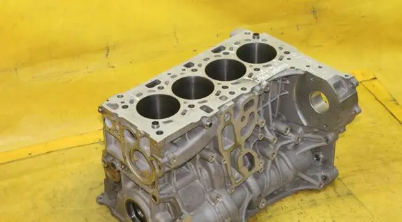 BMW 5 F10 F11 Engine block 