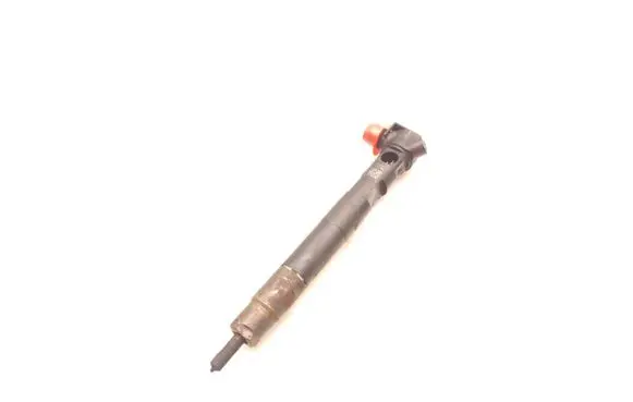Mercedes-Benz C W205 Fuel injector A6510703287 28308779