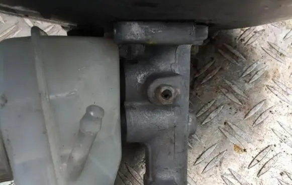 Opel Vectra B Master brake cylinder