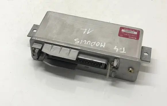 Volkswagen Transporter - Caravelle T4 ABS control unit/module 0265100071 701907379A