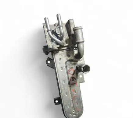 Audi A4 S4 B6 8E 8H EGR valve cooler 03G131513J 10804