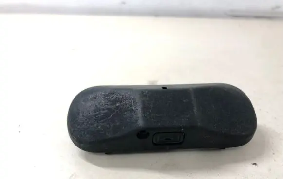 Windshield washer spray nozzle