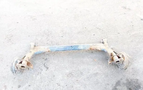 Volkswagen Polo III 6N 6N2 6NF Rear subframe 