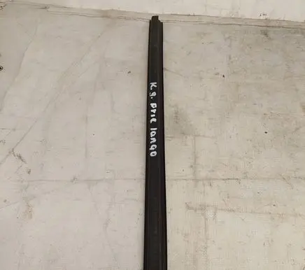 BMW 5 E60 E61 Rubber seal rear door window/glass 