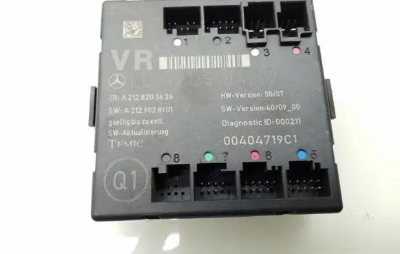 Mercedes-Benz E W212 Door control unit/module A2129004302
