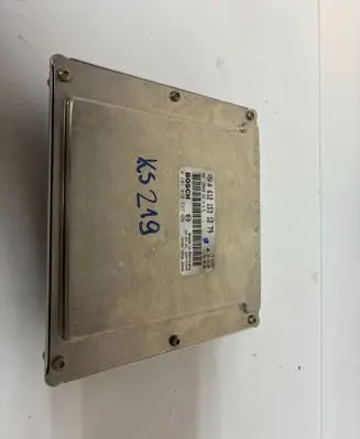 Mercedes-Benz C W203 Engine control unit/module ECU A6121531279