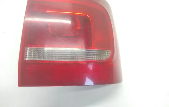 Volkswagen Touareg II Rear/tail lights