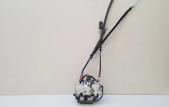 Chrysler Pacifica Sliding door lock 686AA7830AA A1704161251