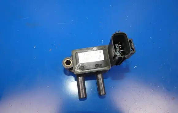 Volvo V40 Exhaust gas pressure sensor AV616L200 C2D7A13H21B