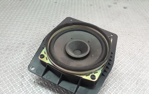 Mitsubishi Space Star Rear door speaker MR285934