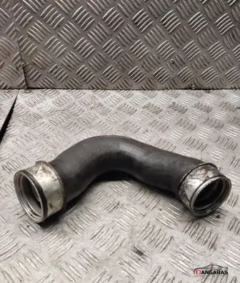 Intercooler hose/pipe