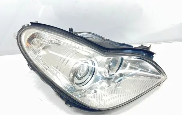 Mercedes-Benz CLS C219 Headlight/headlamp 159678