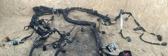 Jaguar XF X250 Engine installation wiring loom 8X2Q9H589AB 8X2Q9H589 12010471000
