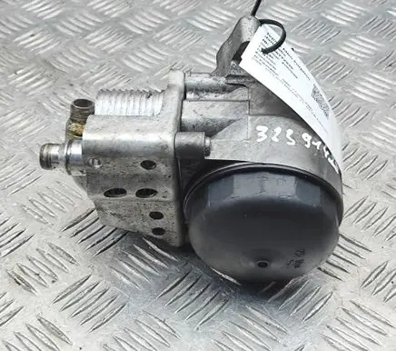 BMW 1 E82 E88 Oil filter cover 8316007