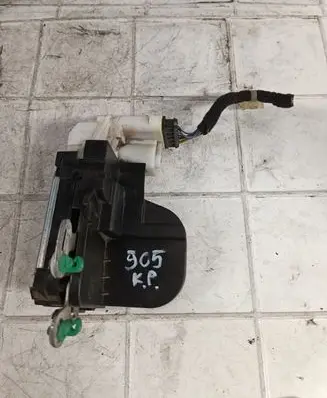 Alfa Romeo 147 Front door lock