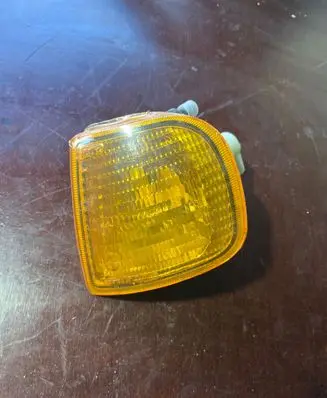Front indicator light