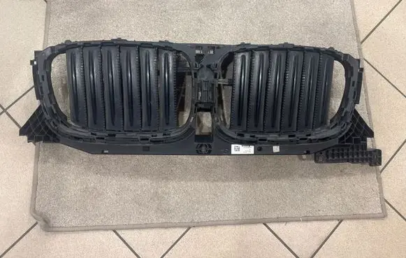 BMW X3 G01 Front grill 30749722705 C67146109