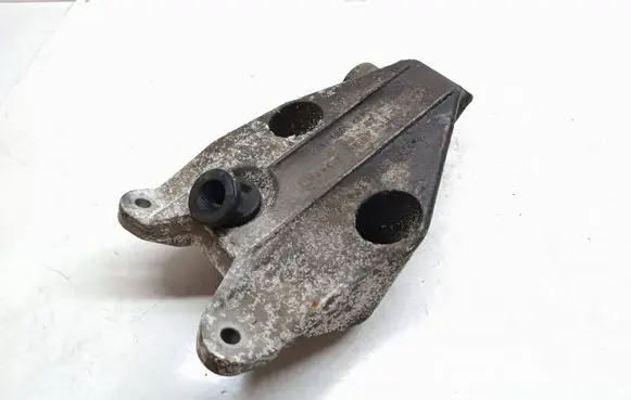 BMW 5 F10 F11 Engine mounting bracket 6781227 22116781227