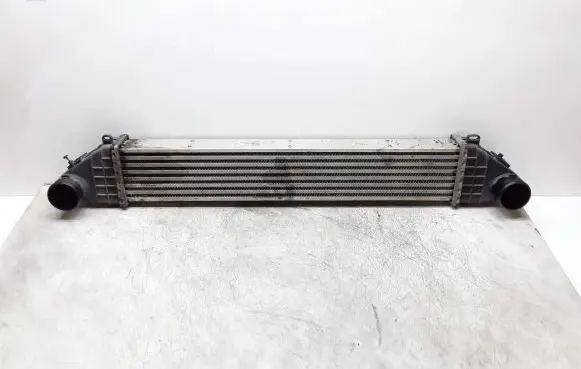 Volvo V50 Intercooler radiator 30741631