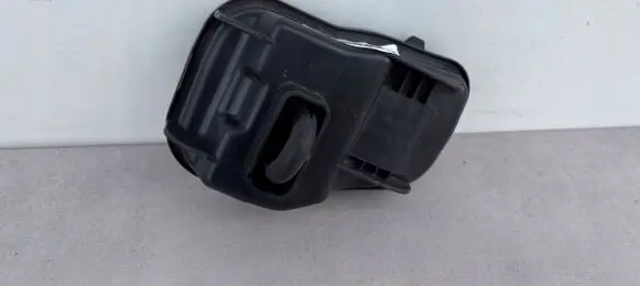 Porsche Cayenne (9PA) Headlight/headlamp dust cover 7L5941RH