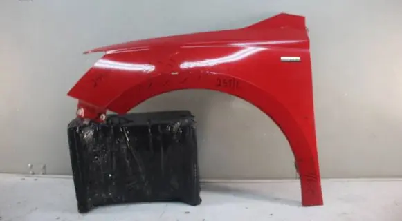 Skoda Fabia Mk3 (NJ) Fender mounting bracket