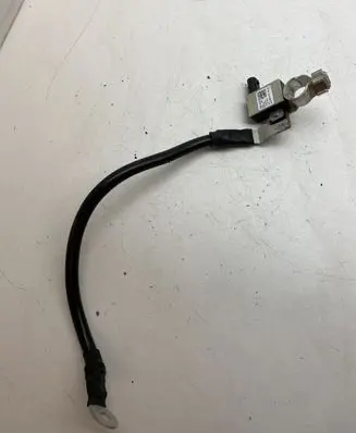 Audi A4 S4 B9 Negative earth cable (battery) 8S0915181C