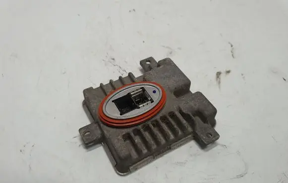 BMW 7 F01 F02 F03 F04 Xenon control unit/module 7237647 63117237647 7318327