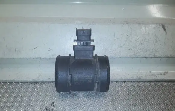 Toyota Avensis T250 Mass air flow meter 0281002618 926792 55350048