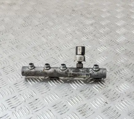 Audi A4 S4 B8 8K Fuel main line pipe 059130089AJ