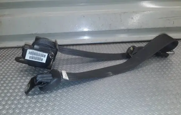 Chrysler Voyager Rear seatbelt P04680197AD