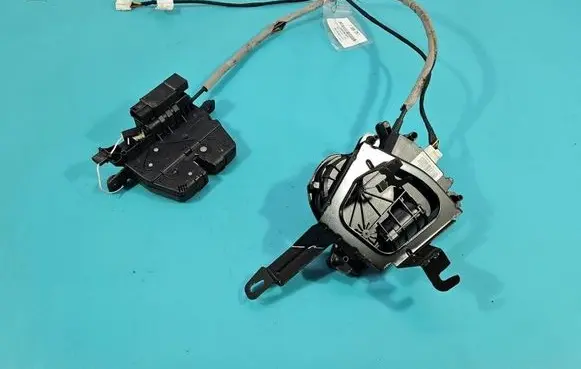 BMW 3 F30 F35 F31 Tailgate/trunk/boot lock/catch/latch 966929108 IMPRK1584351