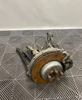 BMW 7 G11 G12 Rear wheel hub spindle/knuckle 
